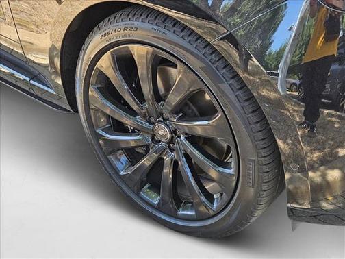 2023 Land Rover Range Rover P530 SE