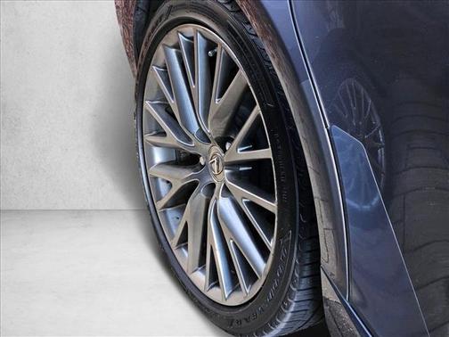 2016 Lexus IS 200t Base