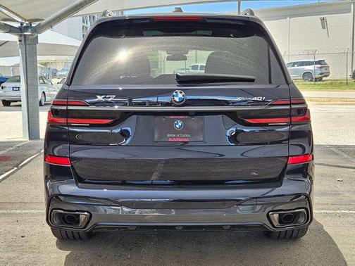2026 BMW X7 xDrive40i