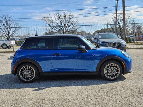2026 MINI Hardtop Cooper