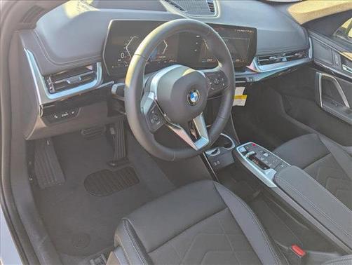 Mineral White Metallic 2026 BMW X1 xDrive28i