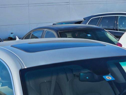 2016 Maserati Ghibli Base