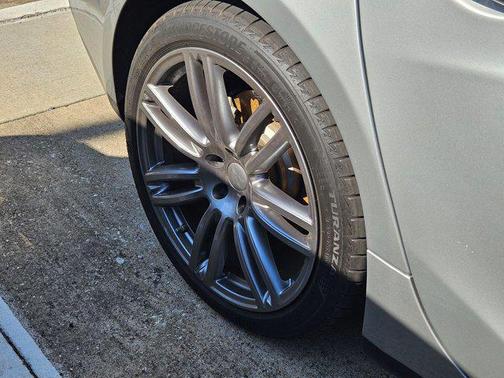 2016 Maserati Ghibli Base