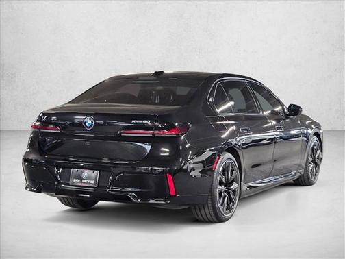 Black Sapphire Metallic 2023 BMW i7 xDrive60