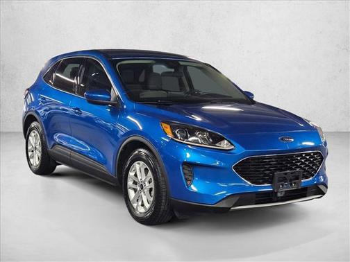 Velocity Blue Metallic 2020 Ford Escape SE