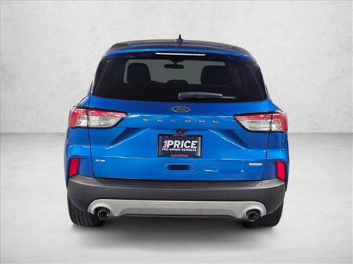Velocity Blue Metallic 2020 Ford Escape SE