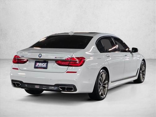 Mineral White Metallic 2018 BMW M760 xDrive