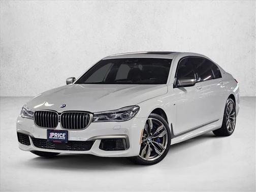Mineral White Metallic 2018 BMW M760 xDrive