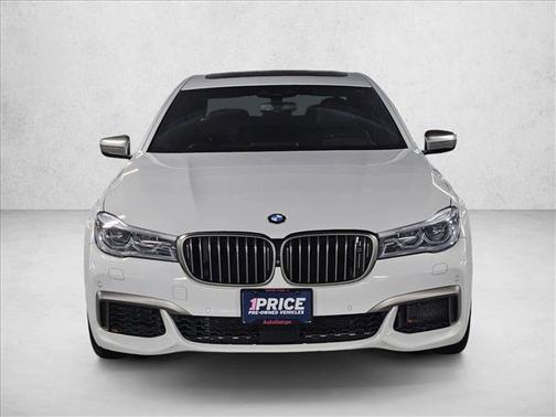 Mineral White Metallic 2018 BMW M760 xDrive