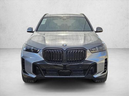 Skyscraper Grey Metallic 2026 BMW X5 sDrive40i