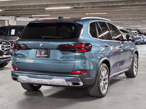 2025 BMW X5 sDrive40i