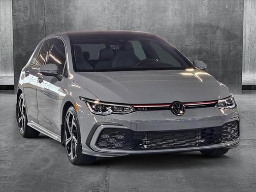 2024 Volkswagen Golf GTI 2.0T SE DSG
