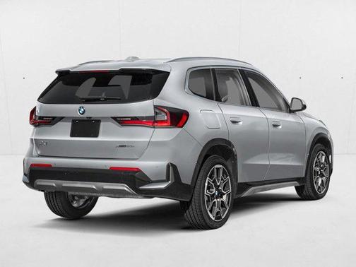 Space Silver Metallic 2026 BMW X1 xDrive28i