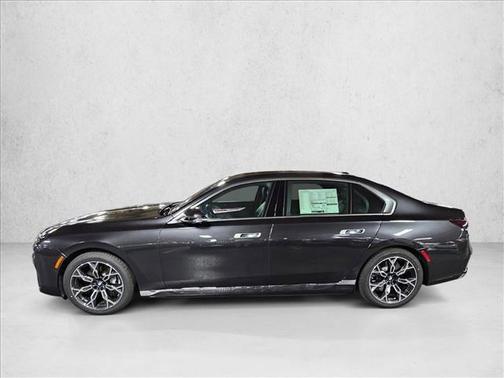Dark Graphite Metallic 2026 BMW i7 eDrive50