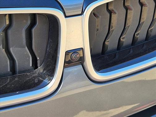 2025 BMW 230 i