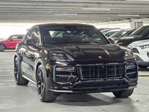 2024 Porsche Cayenne Turbo GT