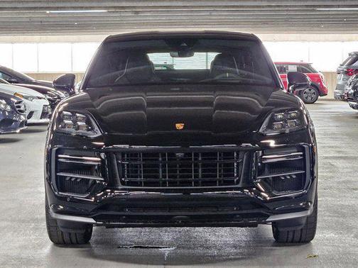 2024 Porsche Cayenne Turbo GT