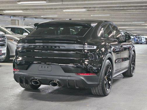2024 Porsche Cayenne Turbo GT
