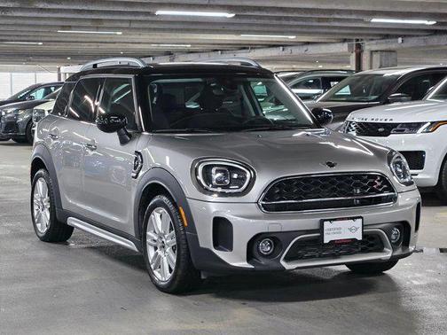 Melting Silver III Metallic 2023 MINI Countryman Cooper S