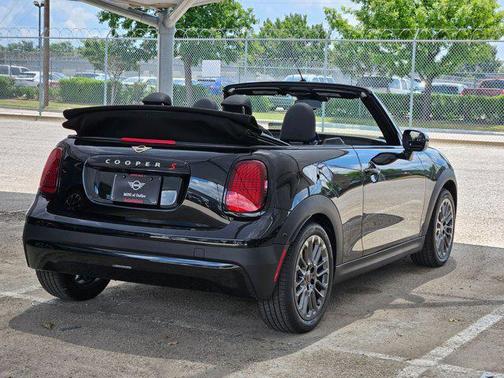 Midnight Black II Metallic 2026 MINI Convertible Cooper S