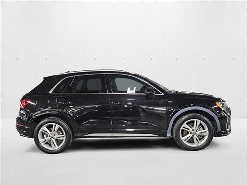 2020 Audi Q3 45 S line Premium