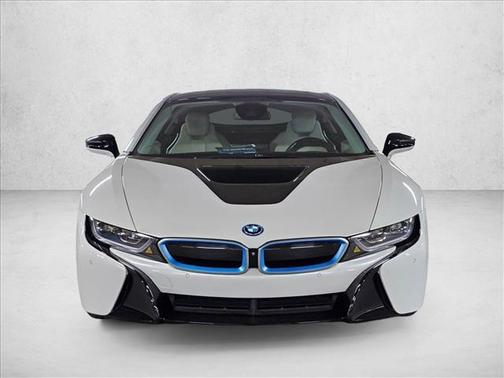 White 2016 BMW i8 2dr Cpe