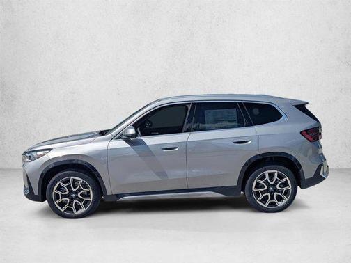 Space Silver Metallic 2026 BMW X1 xDrive28i