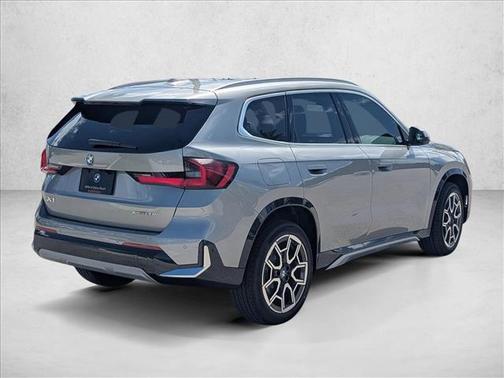 Space Silver Metallic 2026 BMW X1 xDrive28i
