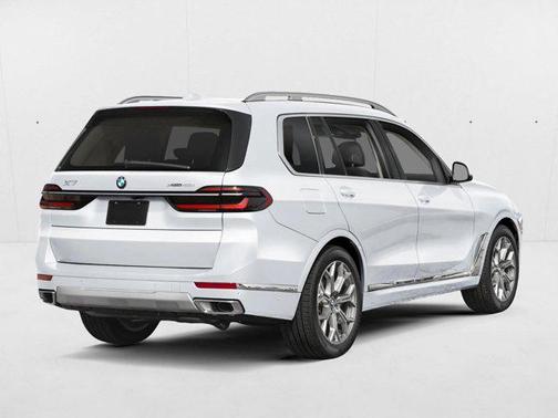 Mineral White Metallic 2027 BMW X7 xDrive40i