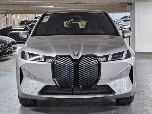 2026 BMW iX xDrive45