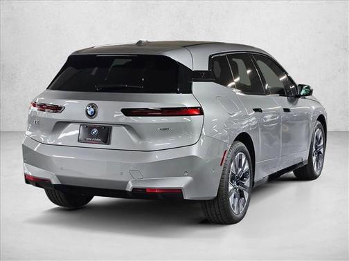 2026 BMW iX xDrive45