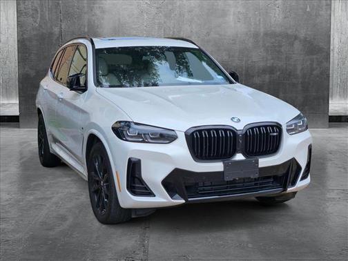 2024 BMW X3 M40i