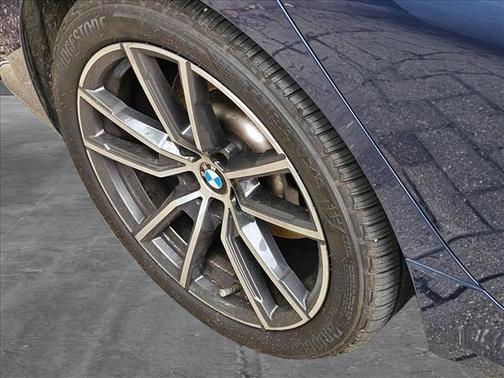 2022 BMW 330 330i