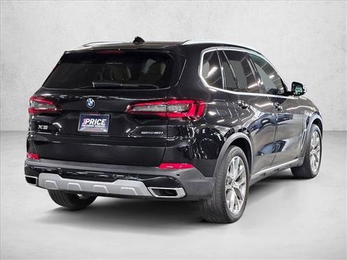 Black Sapphire Metallic 2021 BMW X5 sDrive40i