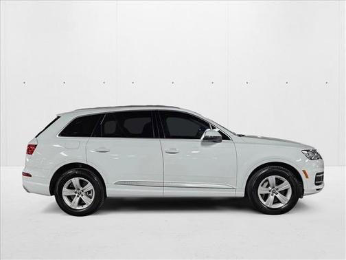 2019 Audi Q7 45 Premium Plus