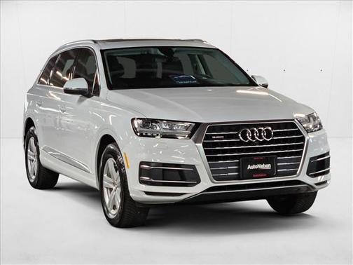 2019 Audi Q7 45 Premium Plus