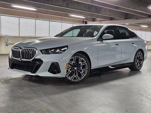 2026 BMW i5 xDrive40