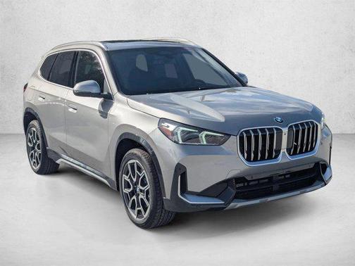 Space Silver Metallic 2026 BMW X1 xDrive28i