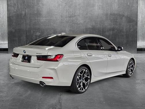 2025 BMW 330 i
