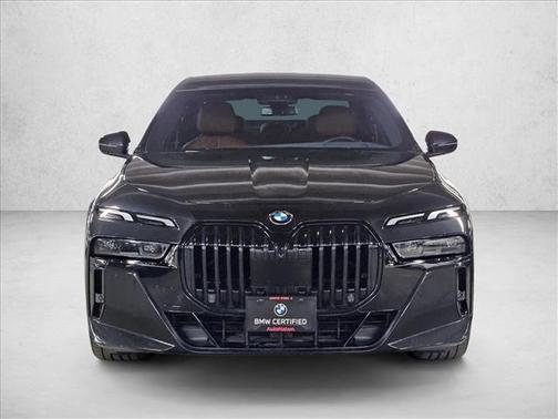 Black Sapphire Metallic 2023 BMW 760 i xDrive