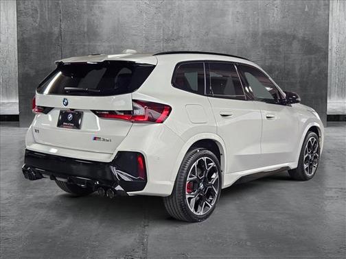2025 BMW X1 M35i