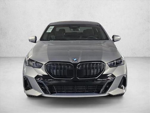 Oxide Grey Metallic 2027 BMW 530 i