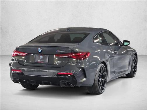 2026 BMW M440 i