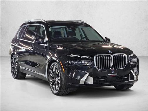 Black Sapphire Metallic 2024 BMW X7 xDrive40i