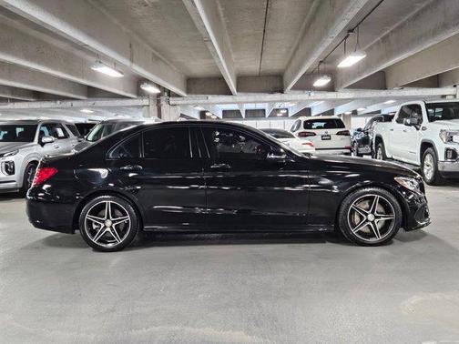 Obsidian Black Metallic 2016 Mercedes-Benz C-Class 4MATIC