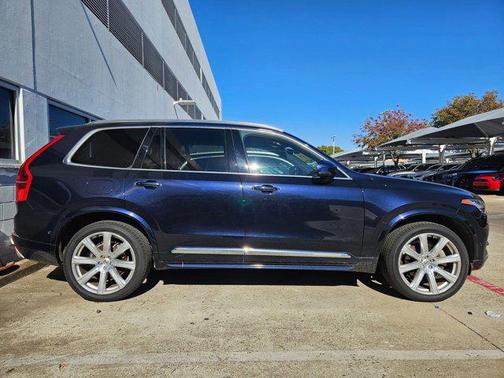 2017 Volvo XC90 T6 Inscription