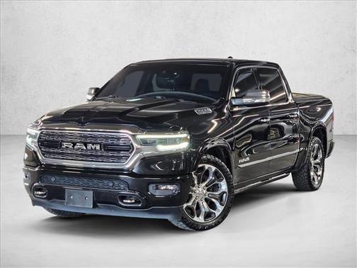 Diamond Black Crystal Pearlcoat 2019 RAM 1500 Limited