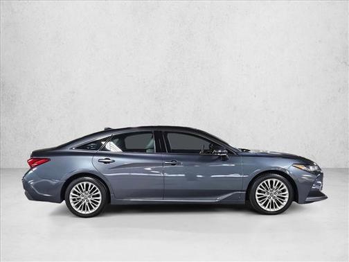 Harbor Gray Metallic 2019 Toyota Avalon Limited