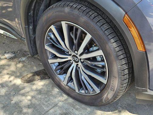 2024 INFINITI QX60 SENSORY