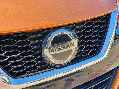 2020 Nissan Versa 1.6 SV